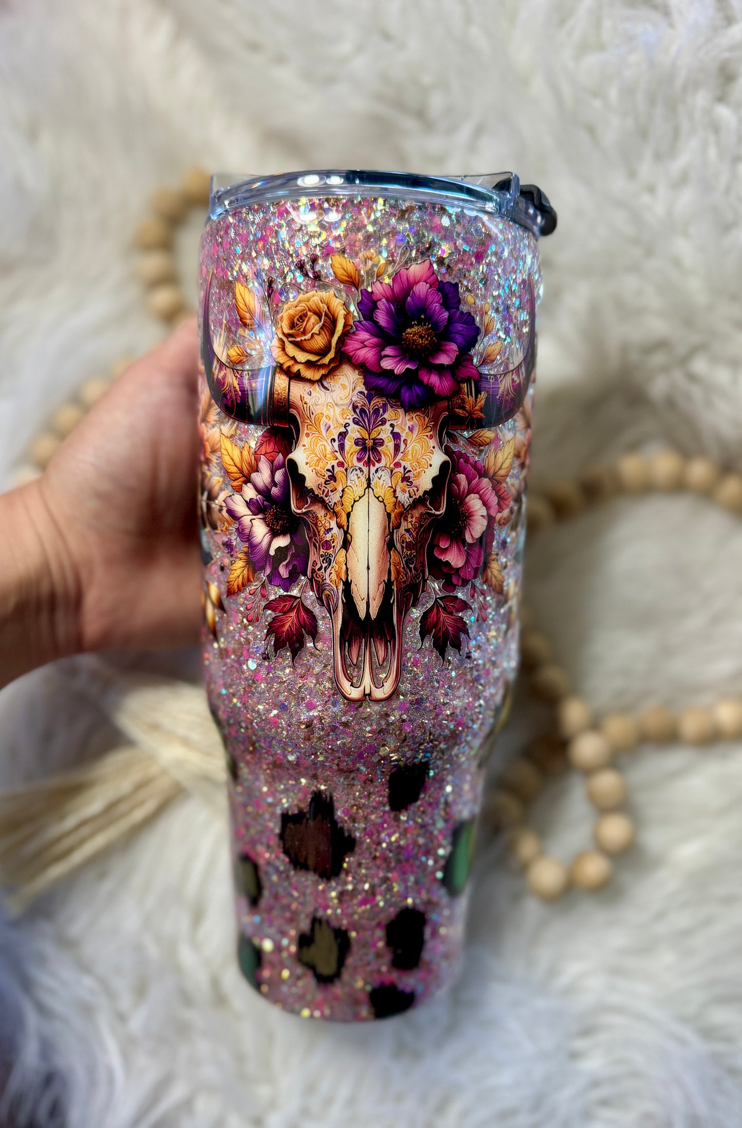 {RTS} 40oz Bull Skull Floral w/ Fuzzy Leopard Tumbler