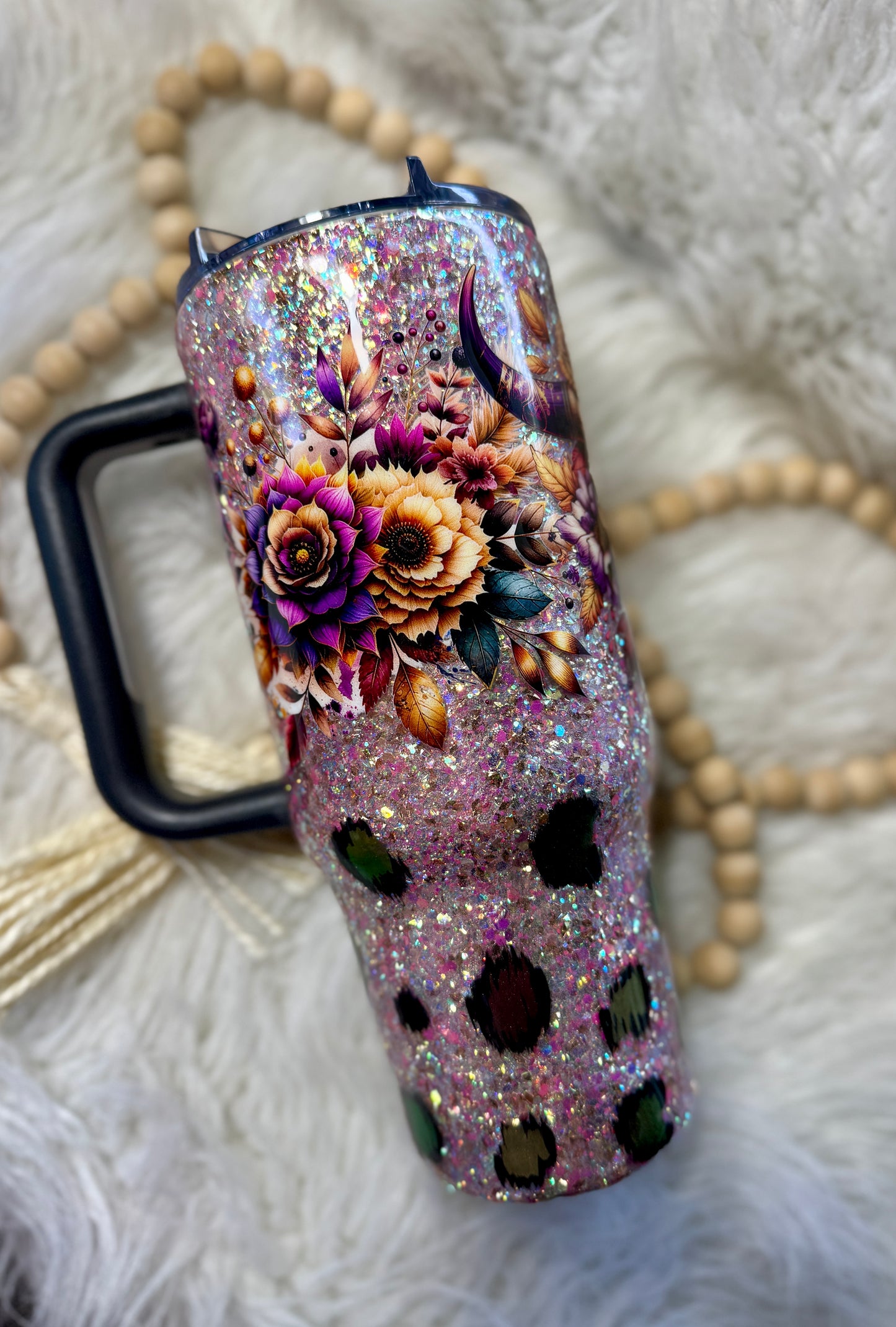 {RTS} 40oz Bull Skull Floral w/ Fuzzy Leopard Tumbler