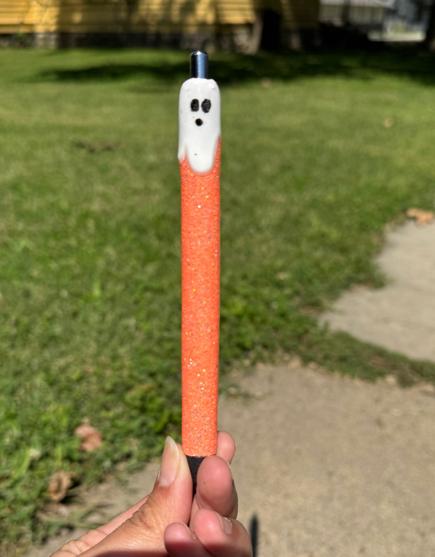 {RTS} Orange Ghostie