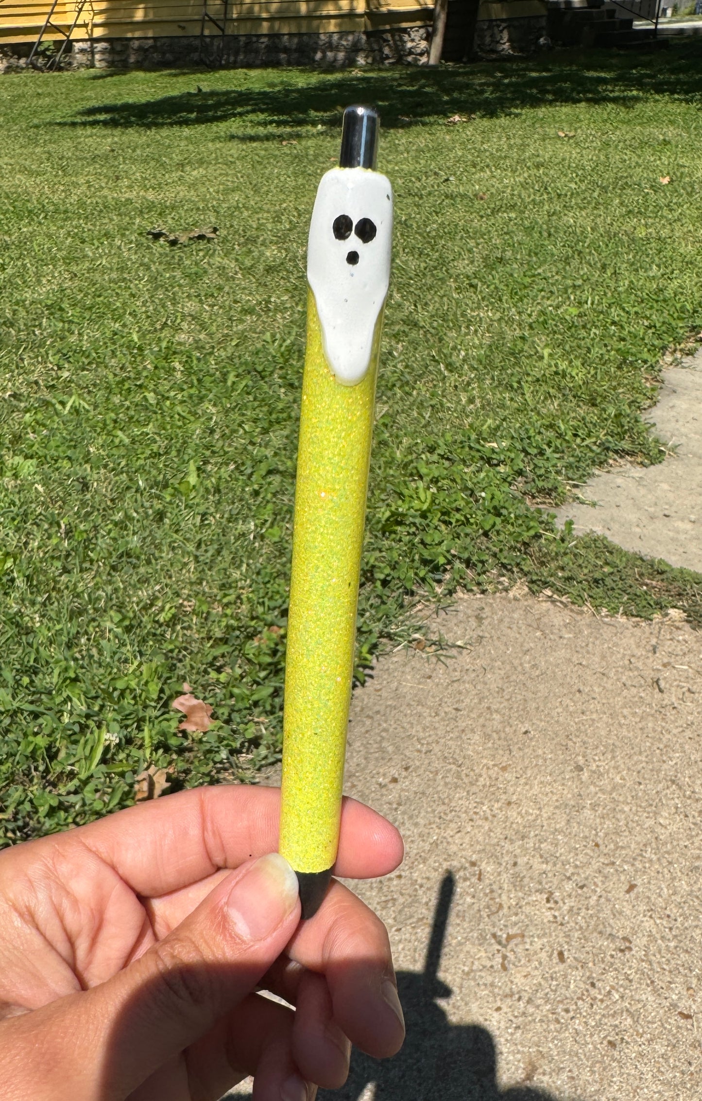 {RTS} Yellow Ghostie