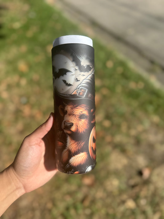 {RTS} 20oz Spooky Highland Cow Matte Glass